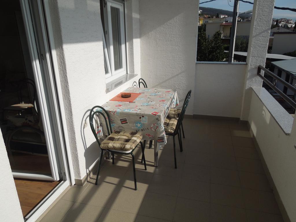 Apartments Meleh Crikvenica Camera foto