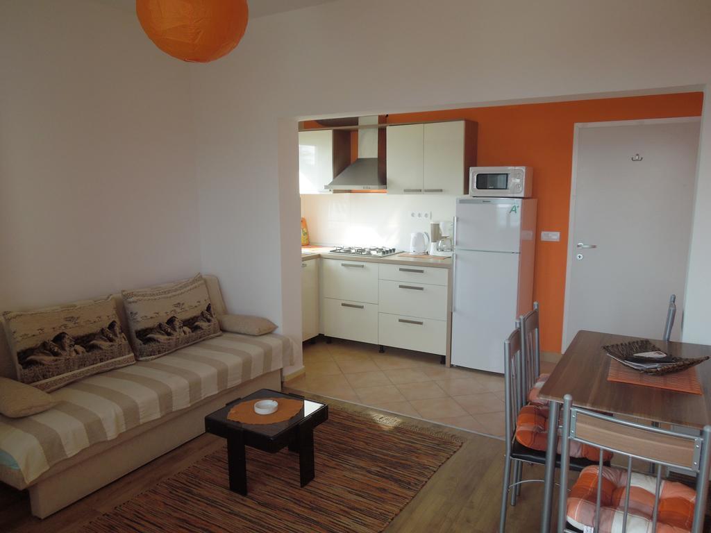 Apartments Meleh Crikvenica Camera foto