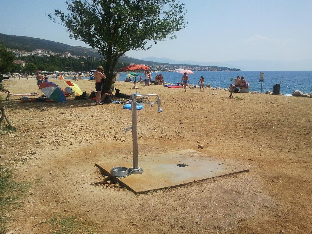 Apartments Meleh Crikvenica Esterno foto